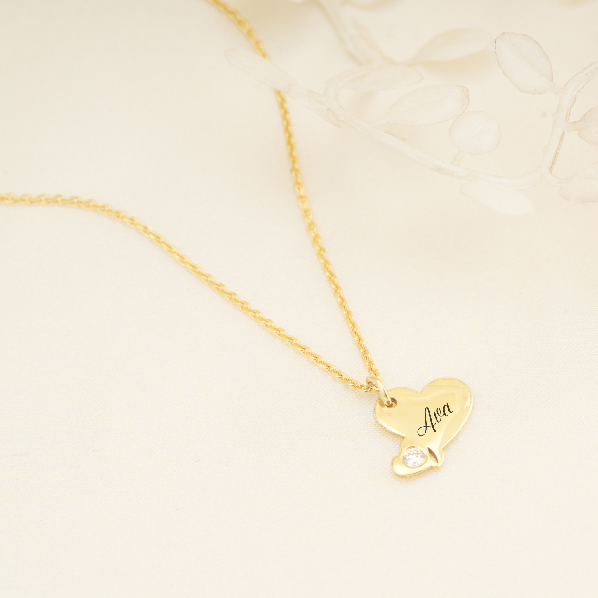 Solid Gold Heart Name Necklace with Real Diamond – Personalised 9ct or 14ct Gold