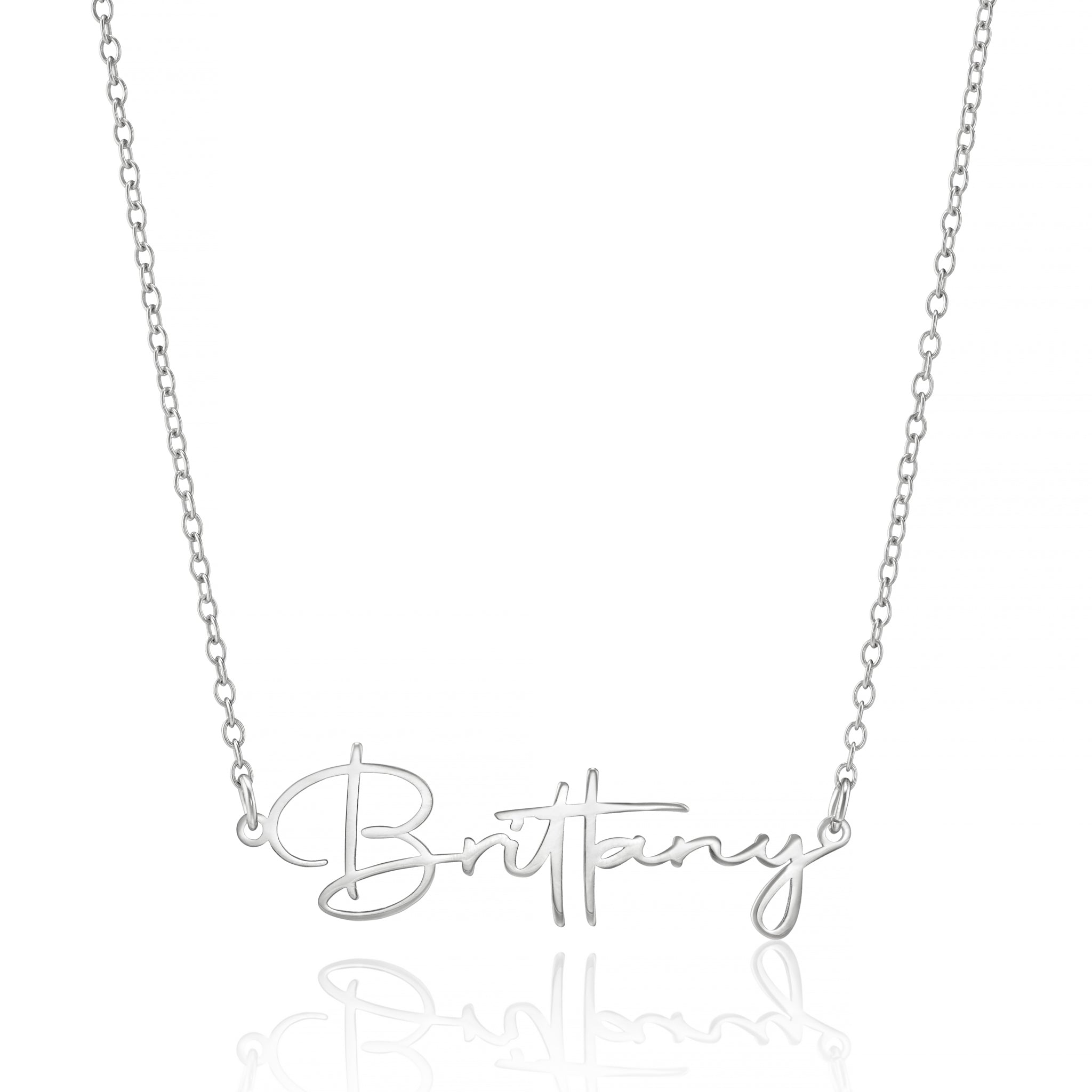 Personalised Name Necklace in Elegant Cursive Font