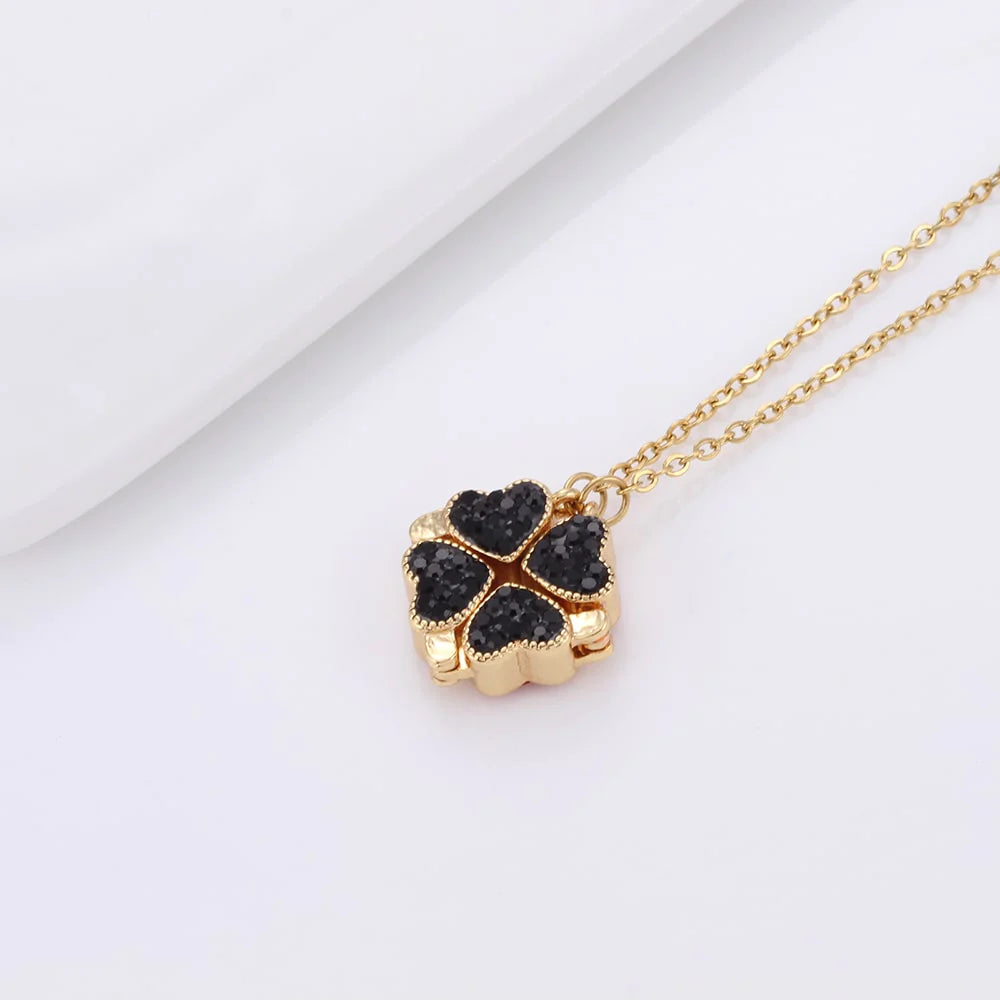 Clover Hearts Necklace (Gold)