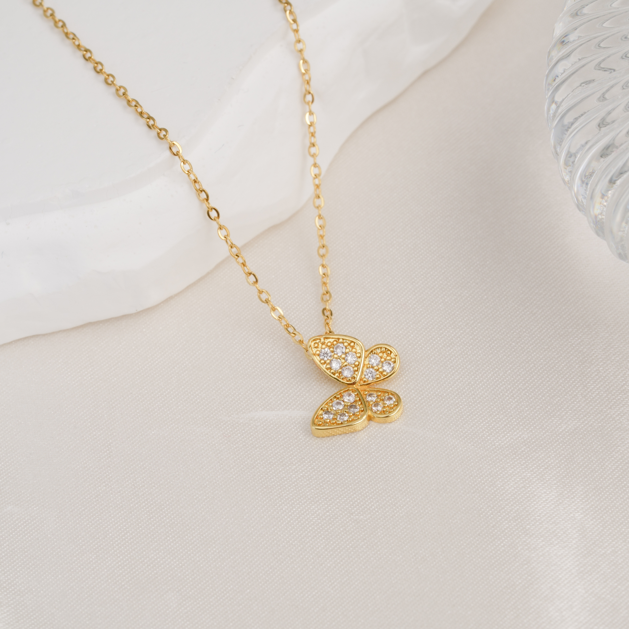 Butterfly Pendant Necklace (Gold)